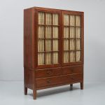 1154 3472 DISPLAY CABINET